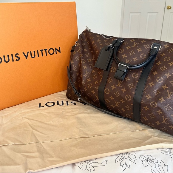 NWOT Louis Vuitton Keepall Bandoulière 55 Duffel Bag with COA - Picture 9 of 11